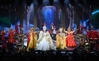 ทิฟฟานี่โชว์ พัทยา เปิดมิติใหม่แห่งการแสดง “Crystallize a Dream” ฉลอง 50 ปีแห่งความภูมิใจและความหลากหลายที่ขับเคลื่อน Soft Power ไทยสู่เวทีโลก