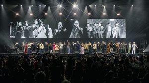 “พีธ พีระ” แท็กทีม 32+1 ศิลปินระดับตำนาน!เปิดไทม์แมชชีนระเบิดเวที “Hall of Friends Concert” ขนเพลงฮิตย้อนวัยสุดมัน!!!