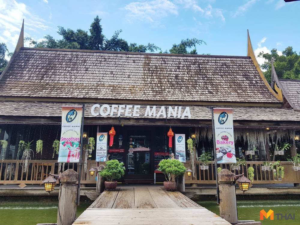 เรือนแพริมน้ำ Coffee Mania บ้านเรือนไทยประยุกต์ อิ่มท้องก่อนเที่ยวพิษณุโลก