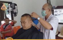 ช่างผมเมืองตาก บริการตัดผมฟรี ถวายเป็นพระราชกุศล