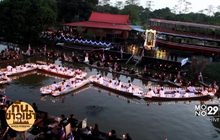 แห่ขบวนเรือ-แปรอักษร แสดงความอาลัย