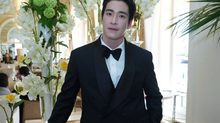 ควันหลงคานส์! เผยลุคทักซิโด้สุดเนี๊ยบ ‘อาเล็ก ธีรเดช’ แท็กทีมโกอินเตอร์ ร่วมค่ำคืนพรมแดงภาพยนตร์ “คำสารภาพของหมอผี”