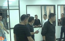 ให้ประกันตัว “ชาดา” พร้อมลูกน้อง วงเงิน 5 หมื่นบาท 