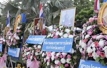 ประกอบพิธีวางพวงมาลาเนื่องในวันปิยมหาราช