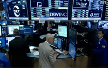 ดาวโจนส์ปรับตัวลดลงกว่า 200 จุด