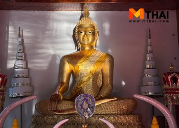 พระเจ้าใหญ่อินทร์สาน วัดวารินทราราม พระพุทธรูปไม้ไผ่ทองคำหนึ่งเดียวในภาคอีสาน