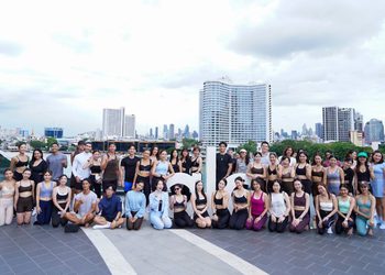 ไอคอนสยาม ร่วมกับ Alo แบรนด์แฟชั่นระดับโลก ฉลอง International Yoga Day 2025 ชวนคนรักสุขภาพร่วมกิจกรรม Breathe & Flow – Sunset Yoga ริมแม่น้ำเจ้าพระยา ณ ICONSIAM Park
