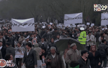 ชาวอัฟกันประท้วงขับไล่รัฐบาล