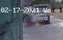 นาทีชีวิต รถพ่วงบรรทุกอ้อย ชนจยย.เหยียบคนขี่เสียชีวิต