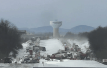 พายุฝนทำให้รถชนกันกว่า 50 คันในสหรัฐฯ