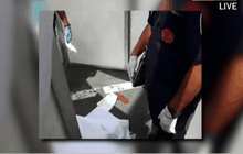 เกิดเหตุหญิงตกจากอาคารจอดรถห้างย่านงามวงศ์วาน