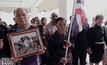ประชาชนต่างจังหวัด ทยอยเดินทางสักการะพระบรมศพ