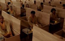 เกาหลีใต้จัดพิธี “นอนโลงศพ” หวังปรับทัศนคติชีวิต