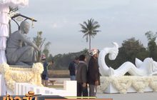 ตกแต่งเมรุลอยฯ “หลวงพ่อคูณ” ใกล้แล้วเสร็จ