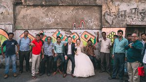 พรีเวดดิ้ง นะจ๊ะ นายจ๋า! ความสนุกเริ่มต้นขึ้น เมื่อคู่รักคนไทย ไปถ่ายไกลถึงเมือง พาราณสี