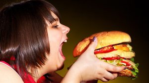 ใช่ออฟฟิศหรือเปล่า? ตัวการทำให้คุณ อ้วน ตัวแตก