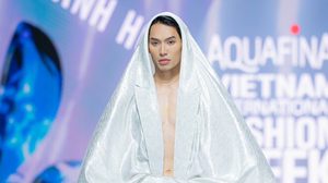 ครั้งแรกในชีวิต! ดีเจมะตูม เดินแบบในงาน Vietnam international fashion week 2023