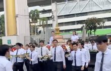 จับตาขบวนพาเหรดล้อการเมืองฟุตบอลจุฬาฯ-มธ.