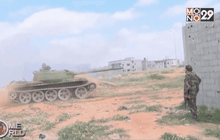 กองทัพลิเบียต่อสู้กับกบฏในเมืองเบงกาซี