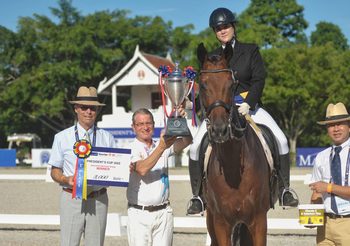 สมาคมกีฬาขี่ม้าแห่งประเทศไทย จัดแข่งขันรายการ PRESIDENT’S CUP 2022 ชิงถ้วยนายกสมาคมกีฬาขี่ม้าแห่งประเทศไทย