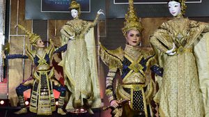 เปิดตัวชุดจริง ชุดประจำชาติ เมขลาล่อแก้ว มารีญา พูลเลิศลาภ รำโขนโชว์ มิสยูนิเวิร์ส 2017