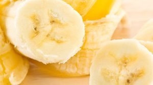 ส้นเท้าแตก เปลือกกล้วยหอม ช่วยคุณได้