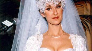 เขาบอกว่า! นี่คือ 10 คนดังในชุดเจ้าสาว ที่สุดขี้เหร่ ก็วันธรรมดาพวกเธอแต่งตัวดีกว่า!