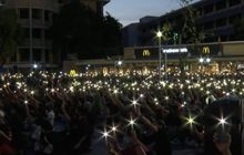 นักศึกษารวมตัวแสดงออกทางการเมือง