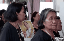 ประชาชนหลั่งไหลเข้าสักการะพระบรมศพไม่ขาดสาย