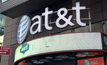 ศาลสหรัฐฯ ไฟเขียวให้ AT&T ซื้อ Time Warner