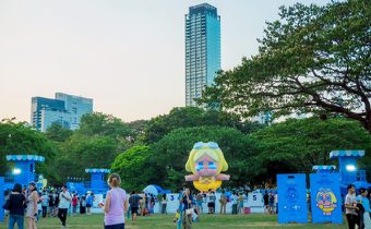 ททท. ตอกย้ำความสำเร็จ “Saneh Art by Songkran Festival 2026” อีเวนต์สงกรานต์สายอาร์ตสุดครีเอทีฟใจกลางกรุง พร้อมชวนต่อเนื่องเก็บภาพแลนด์มาร์กคาแรกเตอร์อาร์ตได้ถึง 30 เมษายนนี้