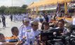 นายกรัฐมนตรี ให้กำลังใจเกษตรกร