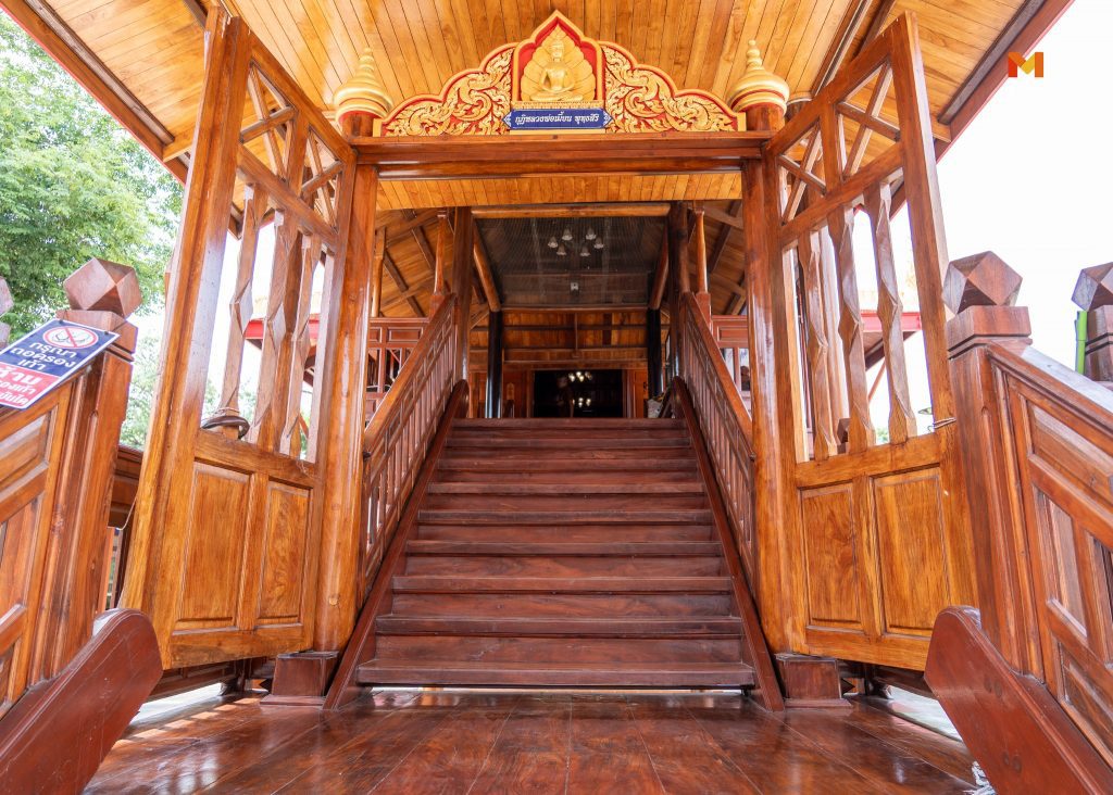 ศาลาทรงไทย