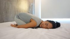 6 ท่าโยคะ ช่วยให้ นอนหลับสบาย อายุยืน แถมหน้าเด็กดูอ่อนกว่าวัย!!