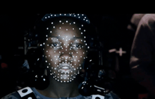 แอปเปิล ซื้อลิขสิทธิ์กราฟฟิกหน้าเอเลี่ยนที่ใช้ใน Star Wars