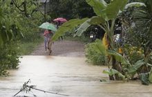 “ตรัง-ยะลา”อ่วมฝนตกหนักและน้ำป่าไหลหลาก