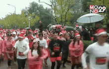 วิ่งซานต้าการกุศลที่จีน