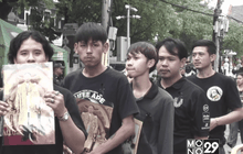 พสกนิกรหลั่งไหลเข้าสักการะพระบรมศพเป็นวันที่ 4