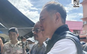 นายกฯ อนุทิน ลงสตูลมอบถุงยังชีพ ขอโทษปชช.รับผิดน้ำท่วม