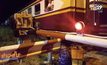 หนุ่มเมาสุราชนเครื่องกั้นรถไฟก่อนถูกรถไฟชน
