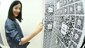 หมู พลพัฒน์ ตัวแทน ผู้ทรงอิทธิพลแฟชั่นไทย ร่วมงาน Elle Exhibition