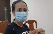 ครูได้กำไลทองฝังเพชรคืนหลังพลเมืองดีส่งให้ไม่ได้เพราะติดเคอร์ฟิว