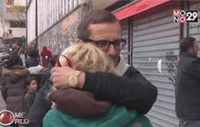 ผู้รอดชีวิตร่วมไว้อาลัยหลังเหตุโจมตีในปารีส