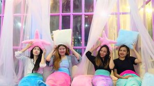 Mermaid island Cafe คาเฟ่นางเงือกที่แรกของเมืองไทย โลกนี้มีแต่สีชมพู!