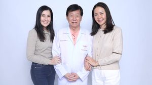 “แองจี้ เฮสติ้งส์” กลับมาทวงบัลลังก์…ความสวย-เซ็กซี่อีกครั้ง ในวัย 46 ปี เผยผลลัพธ์ลดอายุใบหน้าด้วยพลัง Multi Cells จากรพ.ธีรพร