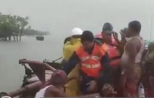 “ไซโคลนบุลบุล” อ่อนกำลังเป็นพายุโซนร้อน