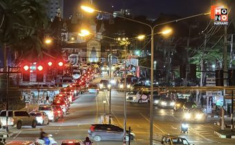 จบ 2 ทุ่ม รถค้างนับสิบคัน! หลังเปิดด่าน 3 ชม. ให้คนไทย-กัมพูชา และรถบรรทุก-รถเปล่า กลับภูมิลำเนา