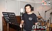 “เต๋า สมชาย” เคาะสนิมจับไมค์ร้องเพลง
