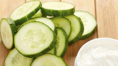 รักแร้ดำ!! แตงกวา ลดรอยคล้ำใต้วงแขนได้