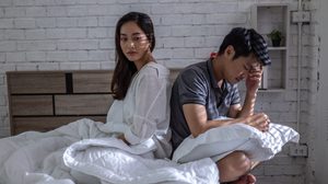 10 สัญญาณบ่งบอกว่า คนรักของคุณ เข้าขั้นเป็นคน ติดเซ็กซ์